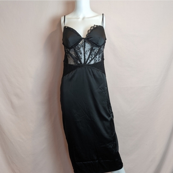 Missguided Lace Insert Black Satin Midaxi Dress size 10 - Picture 1 of 5
